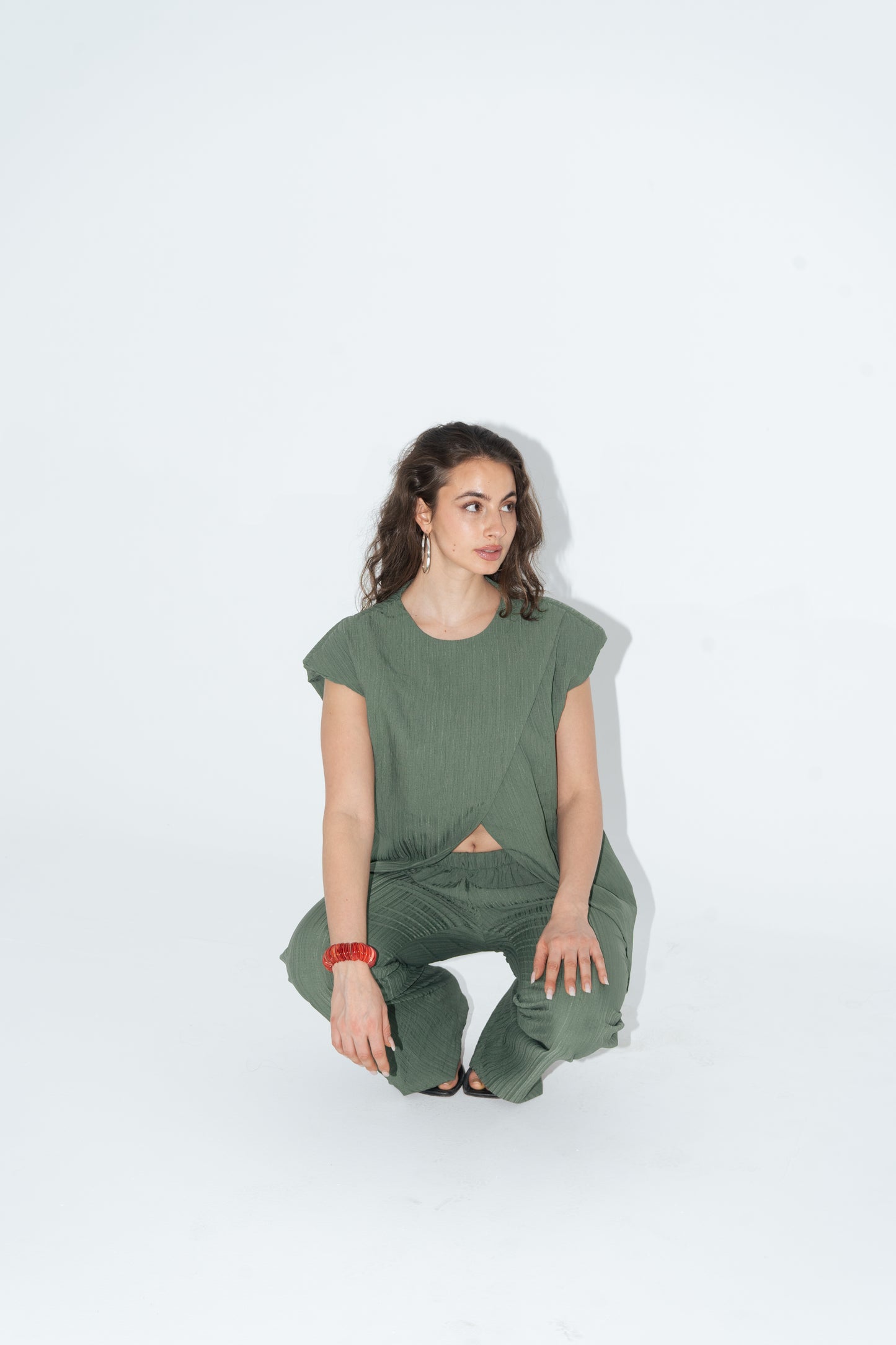 Padded-Shoulder Set -Olive