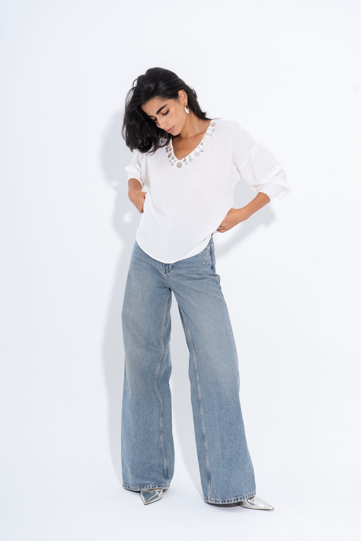 Seashell V-Neck Blouse - White