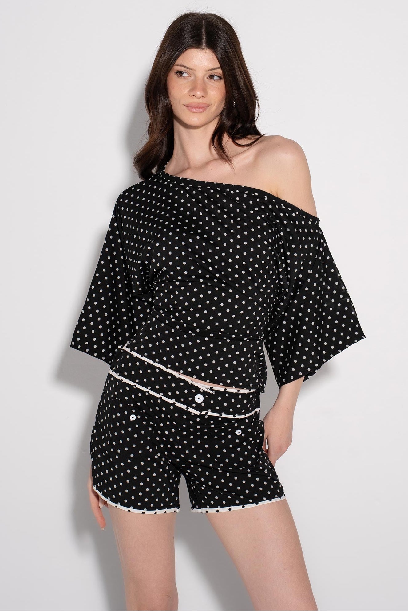Polka Dots High-Waist Short - Black