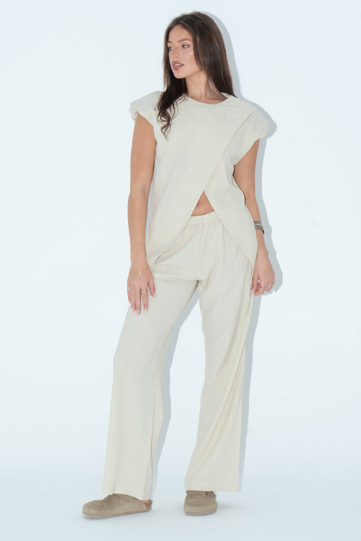 Padded-Shoulder Set -Beige