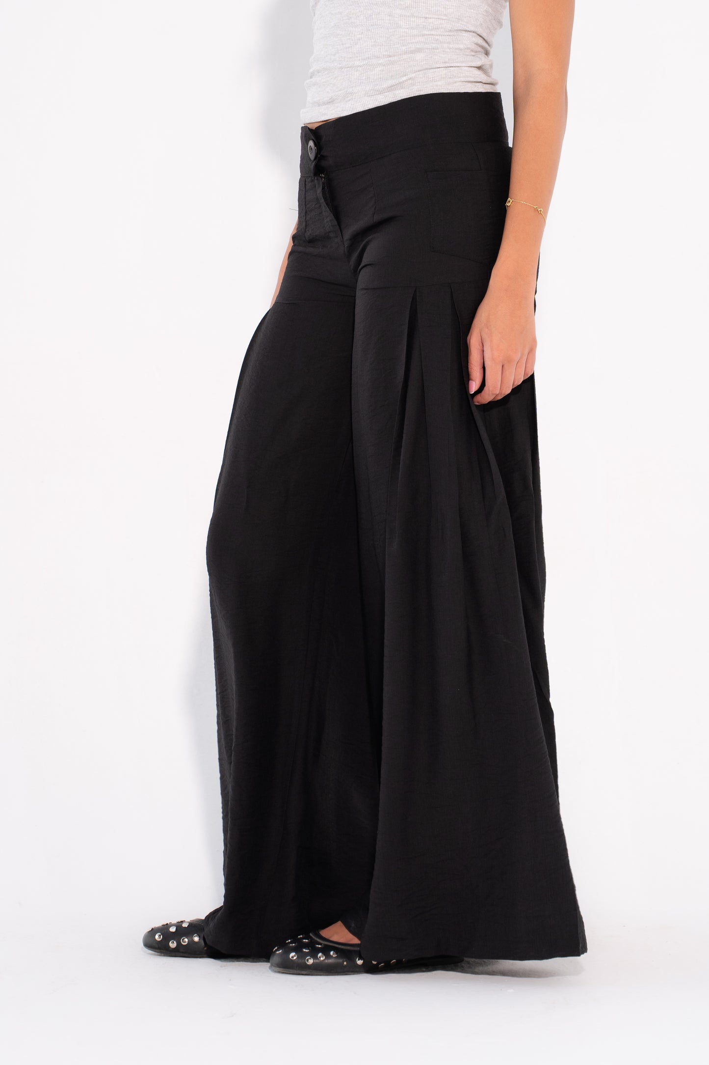 The Soft Girl Pants - Black