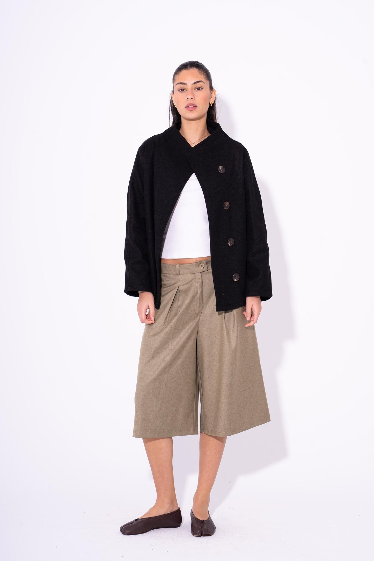 Taupe Statement Jorts- Olive