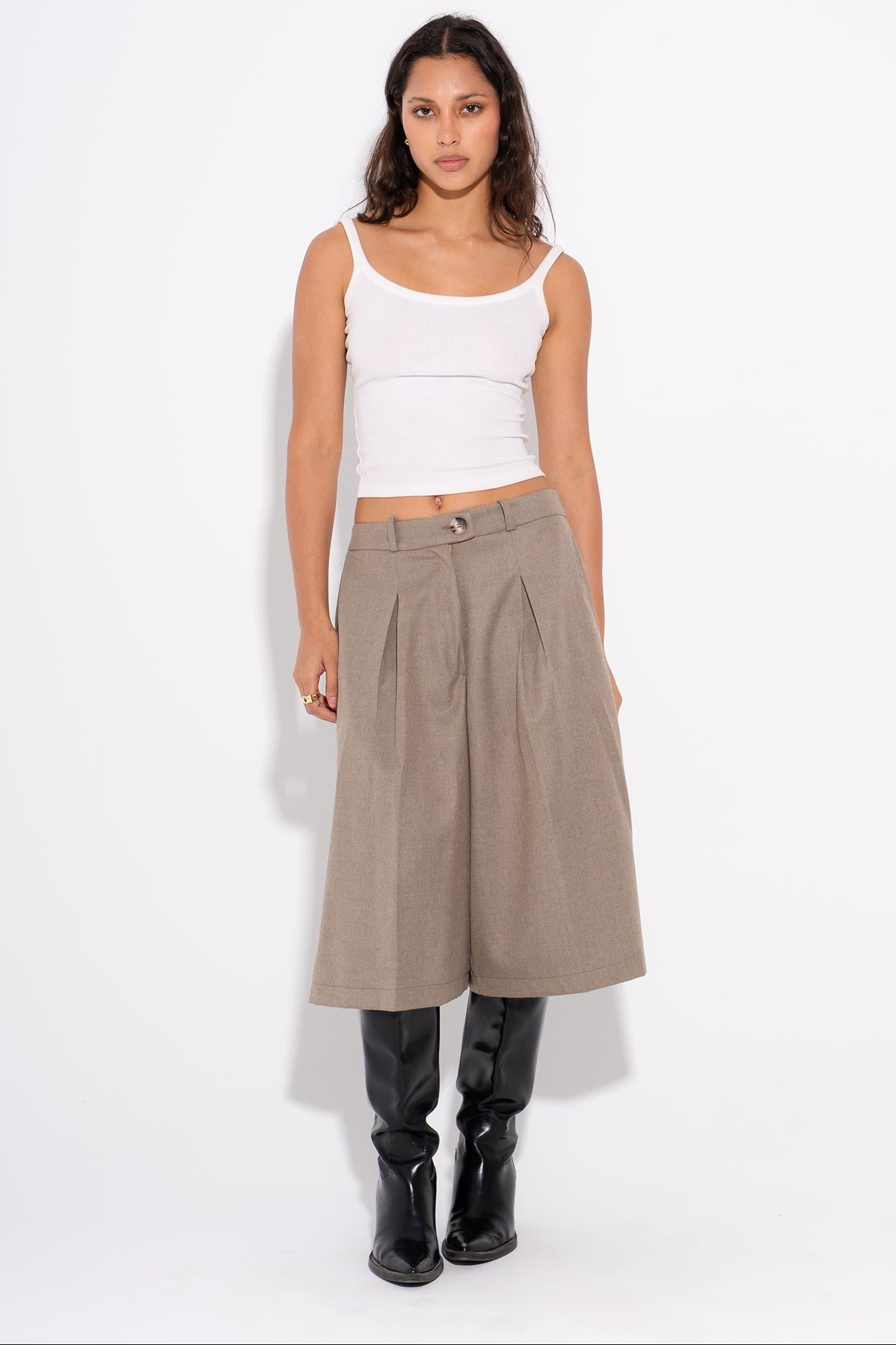 Taupe Statement Jorts- Beige