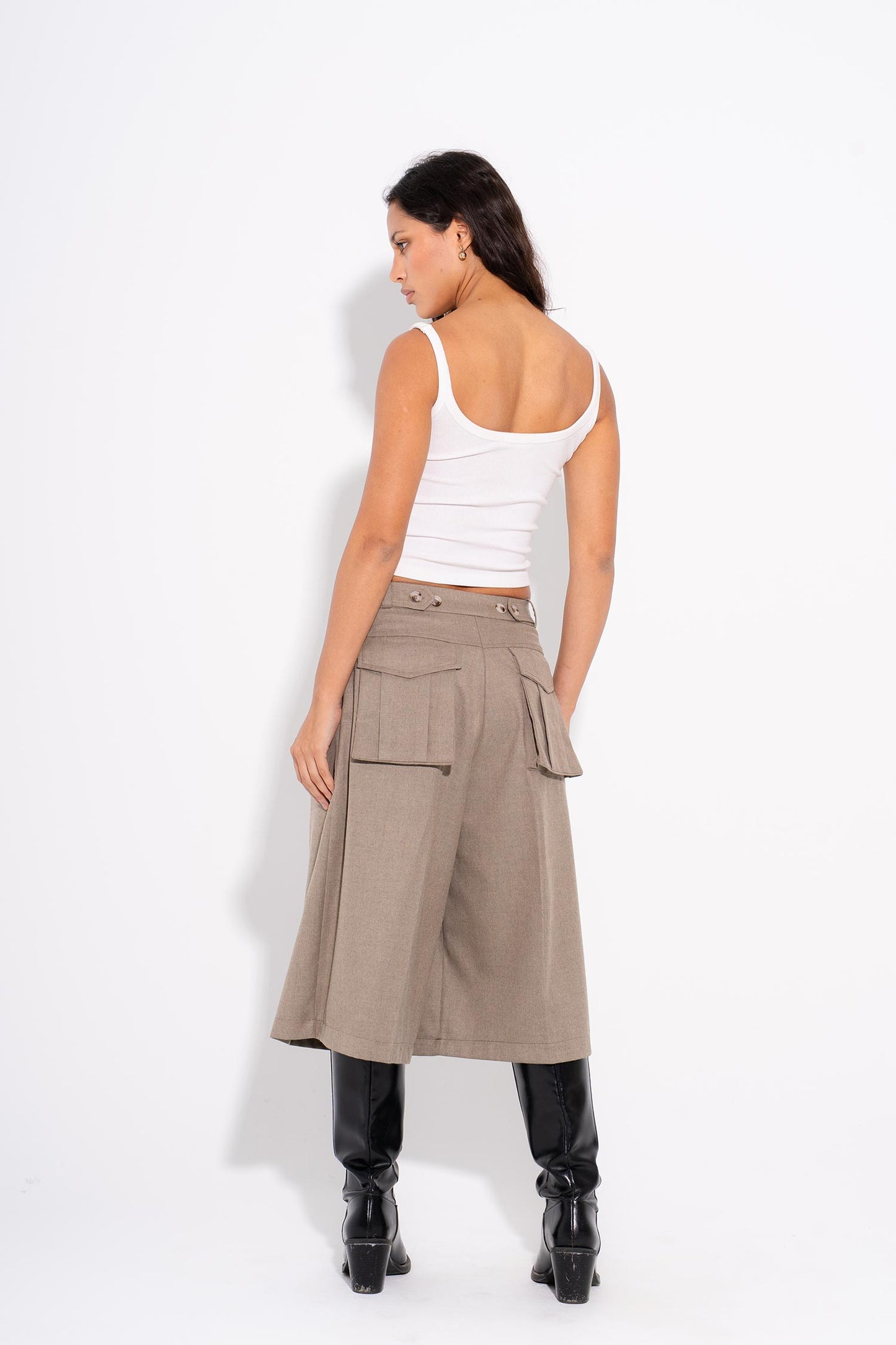 Taupe Statement Jorts- Beige