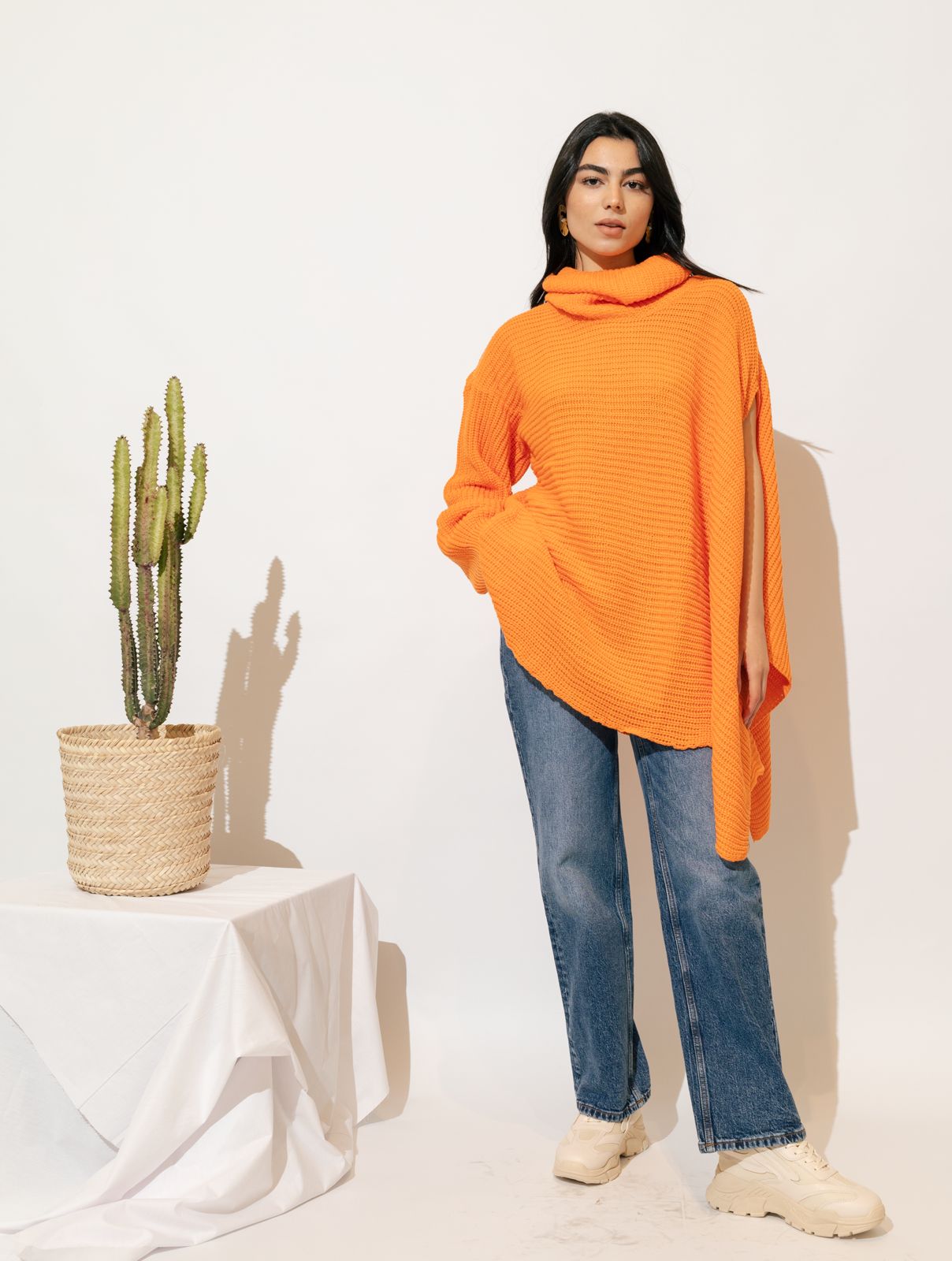 Open Shoulder Knitted Pullover